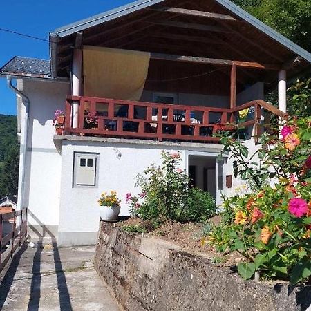 Apartman Mely Kulen Vakuf Exterior photo