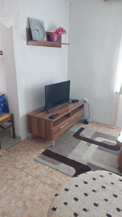 Apartman Mely Kulen Vakuf Exterior photo